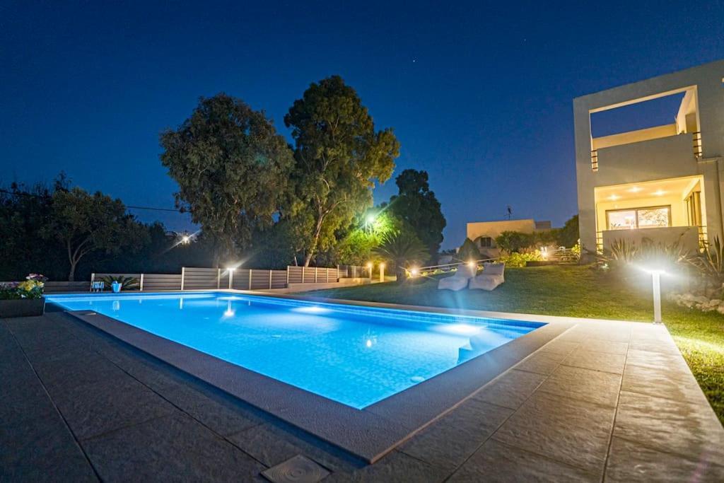 Villa Detoro Kambánion Exterior photo